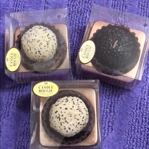 3 chocolate scented candles new in box